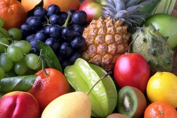 fruits-sweet-fruit-exotic-pineapple