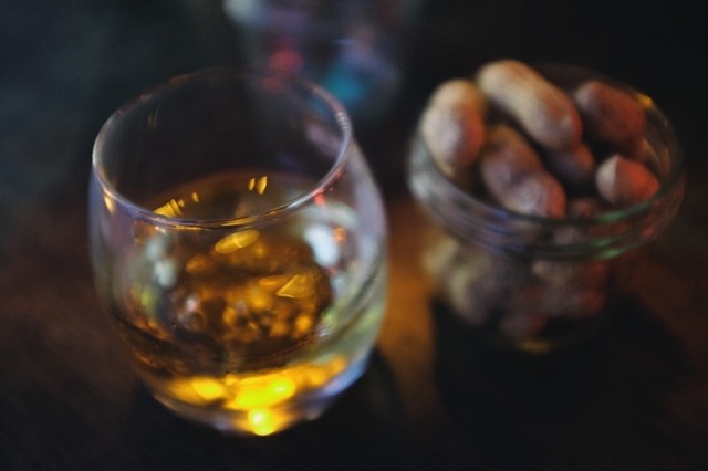 whiskey-and-peanuts